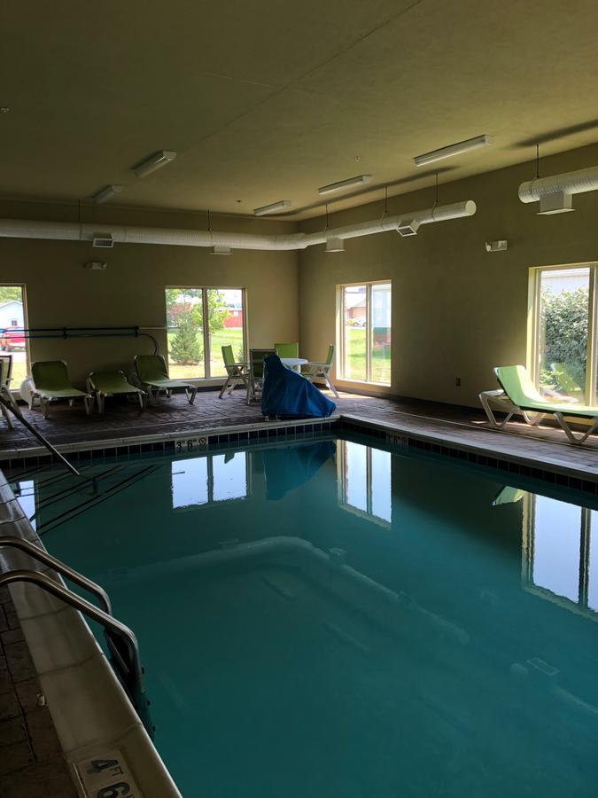 Countryview Inn & Suites Robinson Extérieur photo